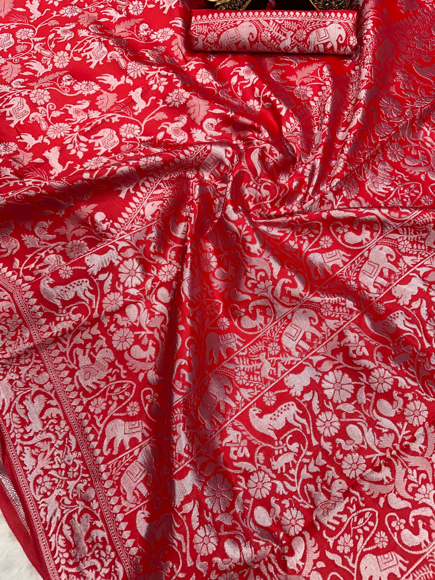 "Pure Love - Organic Banarasi Lichi Silk Saree for Effortless Wedding Style