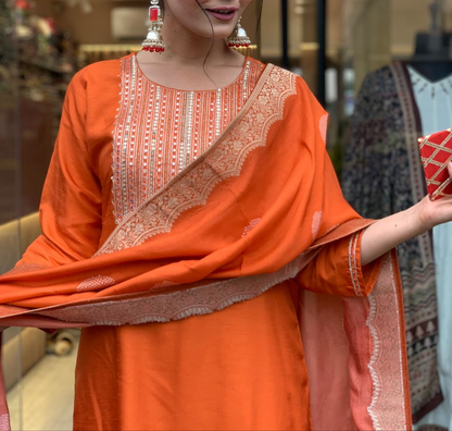 Elegant Chanderi Silk Kurti Dupatta Set