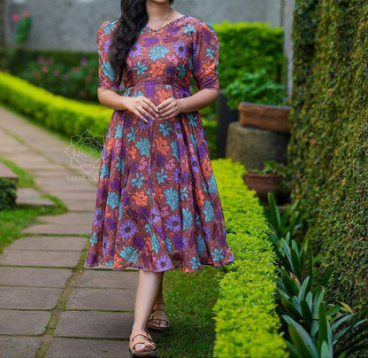 Coco Maxi Dress: Elegant Floral Charm