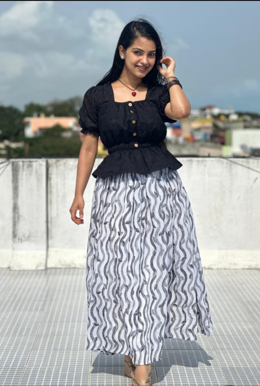 "Women's Chiffon Skirt and Hakoba Work Top"