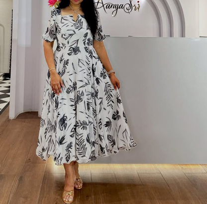 1469 White & Black Leaf