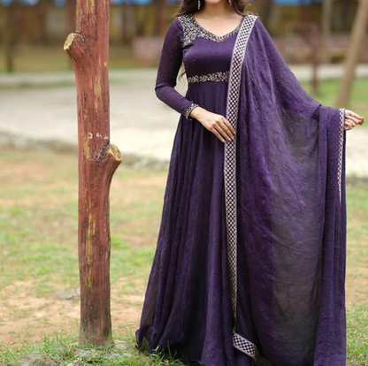 Elegant Pragathi Anarkali: Embroidery Masterpiece