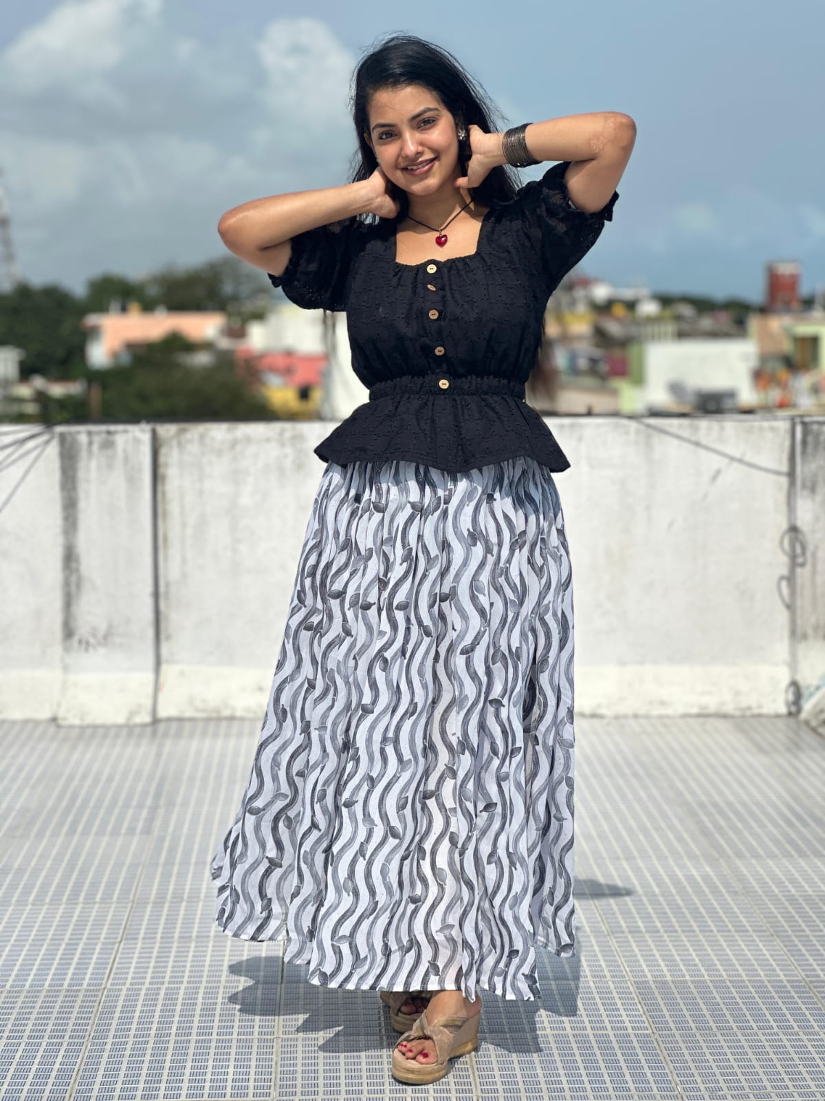 "Women's Chiffon Skirt and Hakoba Work Top"